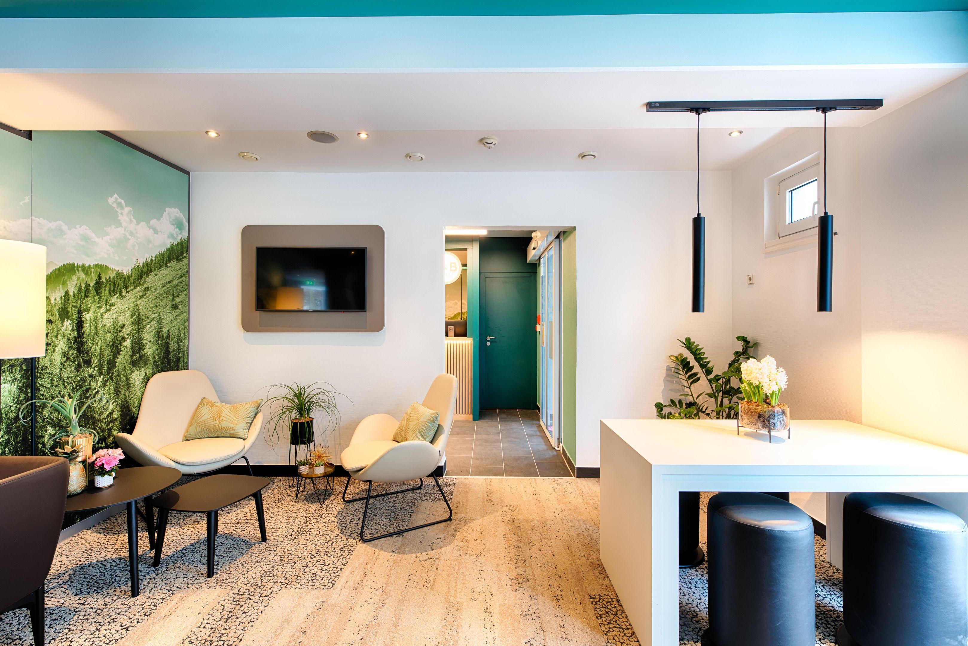 B&B Hotel Muenchen-Putzbrunn Bagian luar foto