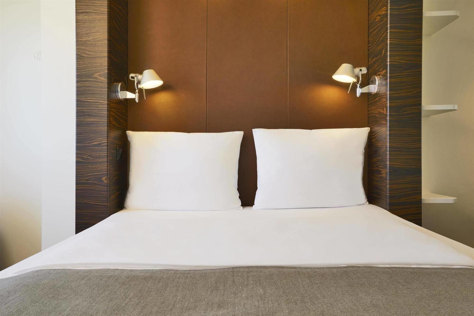 B&B Hotel Muenchen-Putzbrunn Bagian luar foto